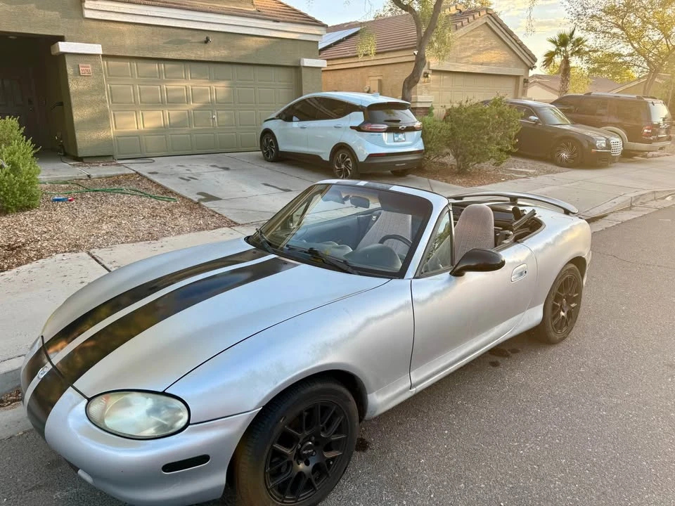1999 Mazda NB MX-5 Miata - Image 6 of 9