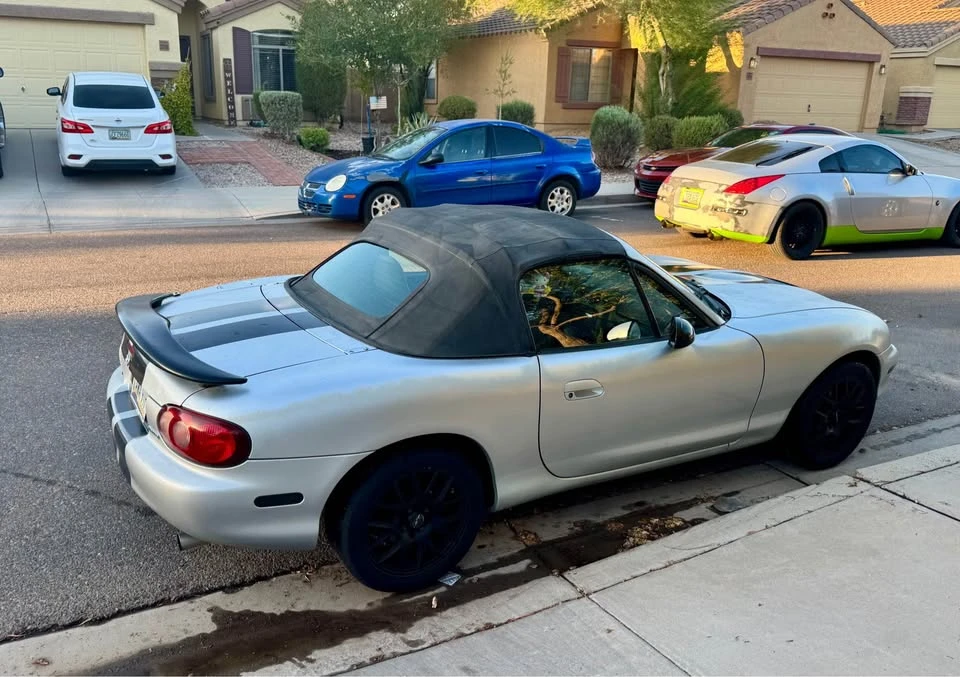 1999 Mazda NB MX-5 Miata - Image 3 of 9