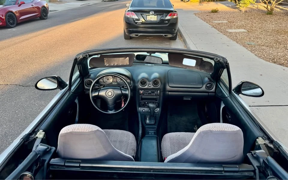 1999 Mazda NB MX-5 Miata - Image 8 of 9