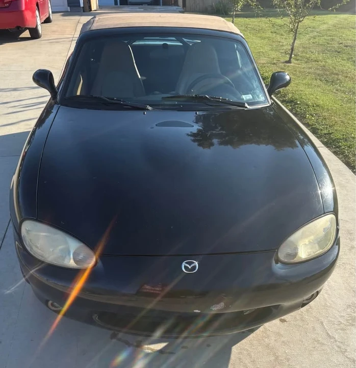 1999 Mazda NB MX-5 Miata - Image 5 of 12