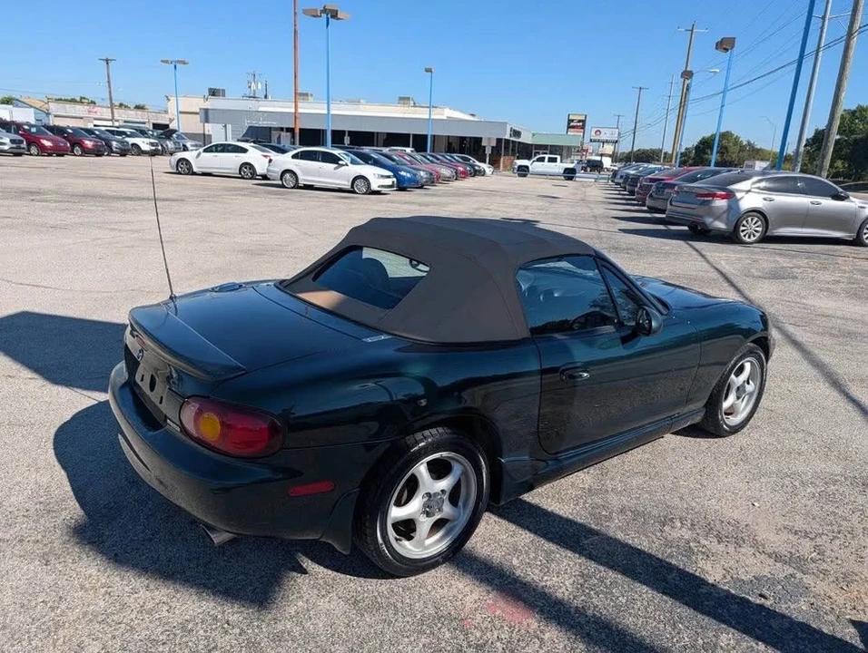 1999 Mazda NB MX-5 Miata - Image 3 of 10