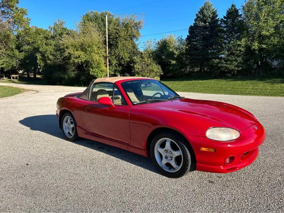 1999 Mazda NB MX-5 Miata - Image 12 of 16