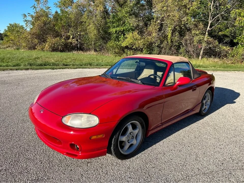 1999 Mazda NB MX-5 Miata - Image 15 of 16