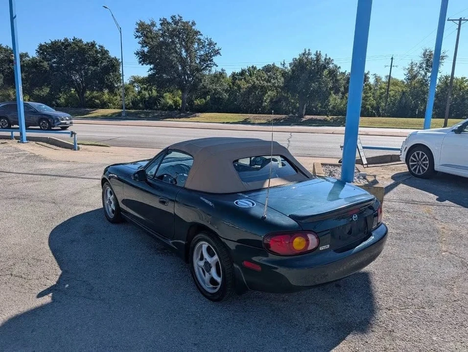 1999 Mazda NB MX-5 Miata - Image 5 of 10