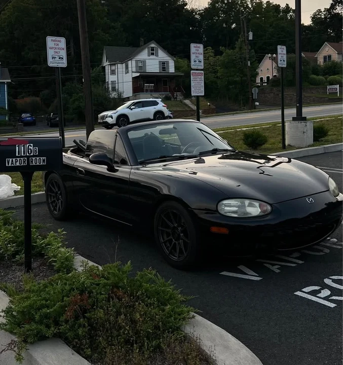 1999 Mazda NB MX-5 Miata - Image 2 of 7