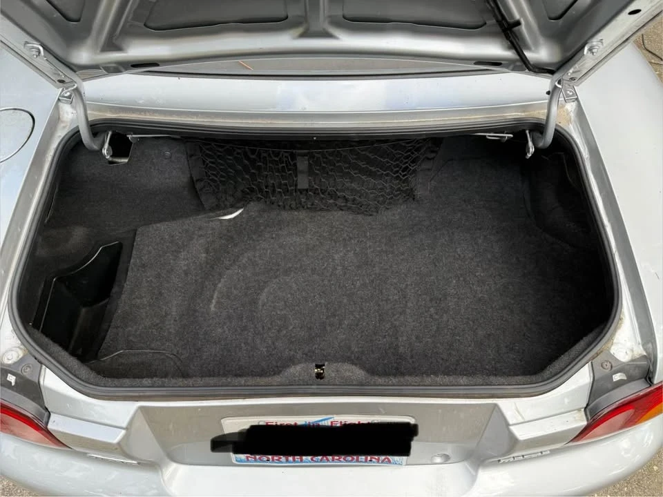 1999 Mazda NB MX-5 Miata - Image 10 of 11