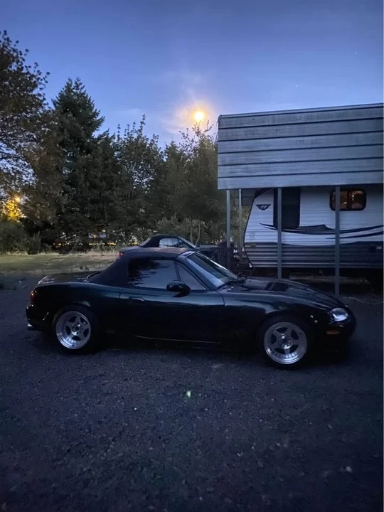 1999 Mazda NB MX-5 Miata - Image 4 of 9