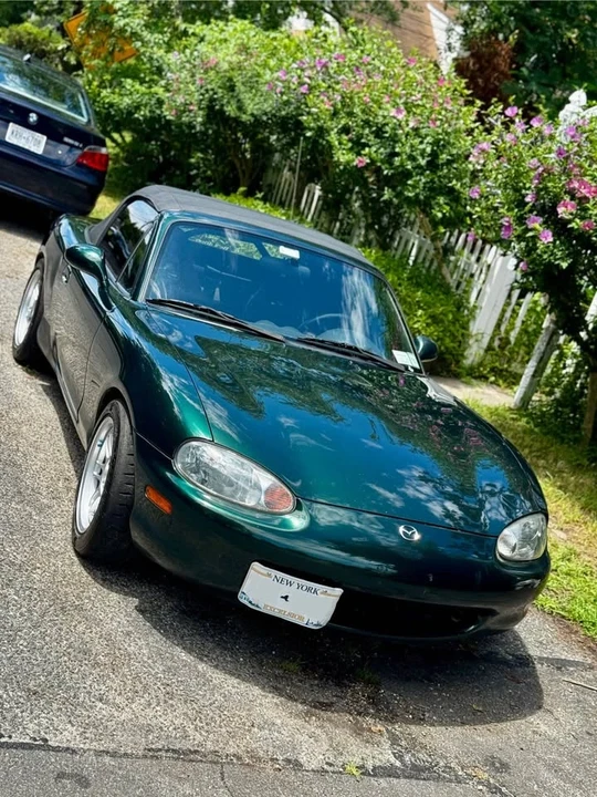 1999 Mazda NB MX-5 Miata - Image 4 of 9