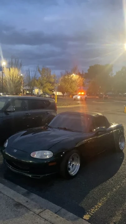 1999 Mazda NB MX-5 Miata - Image 8 of 9