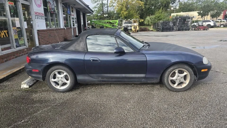 1999 Mazda NB MX-5 Miata - Image 6 of 9
