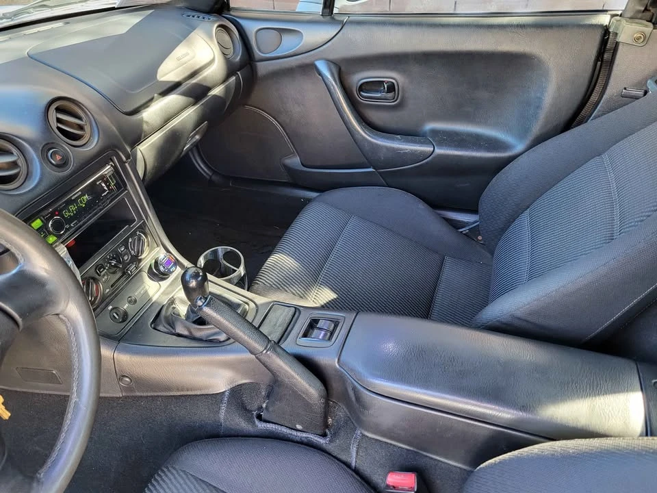 1999 Mazda NB MX-5 Miata - Image 13 of 20