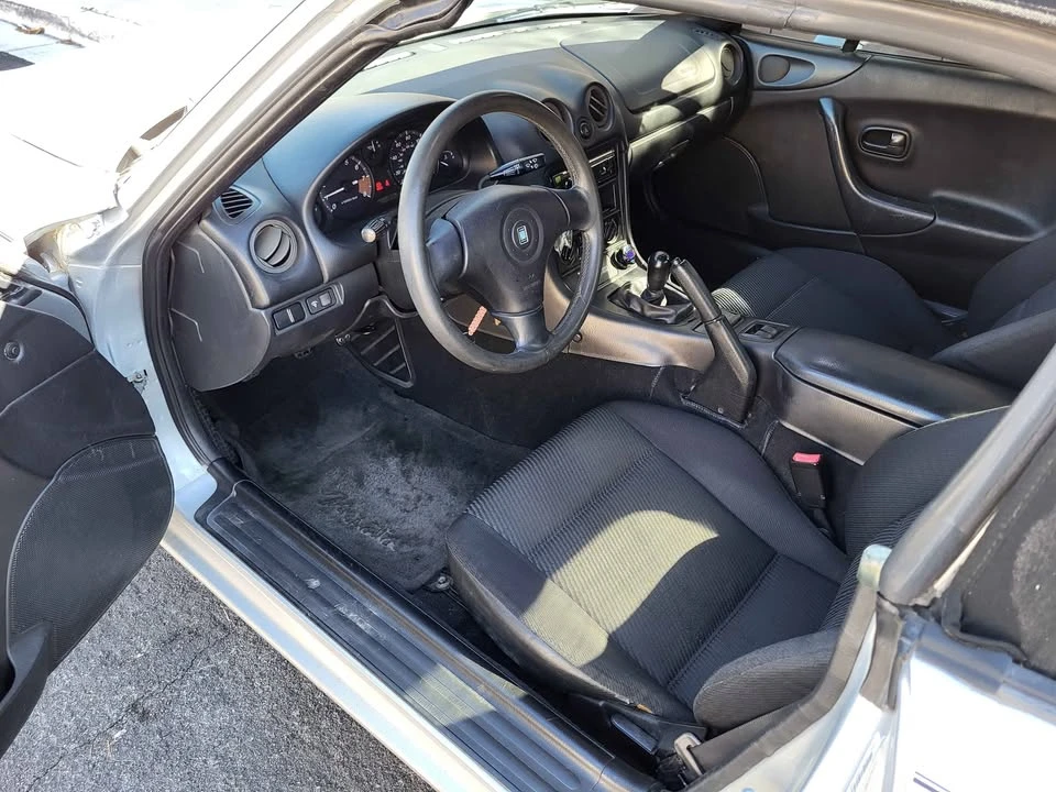 1999 Mazda NB MX-5 Miata - Image 9 of 20