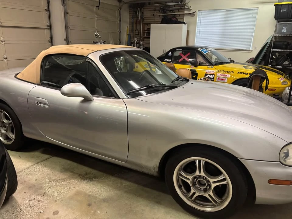 1999 Mazda NB MX-5 Miata - Image 2 of 7