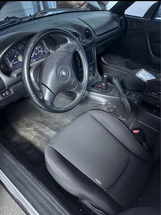 1999 Mazda NB MX-5 Miata - Image 4 of 4