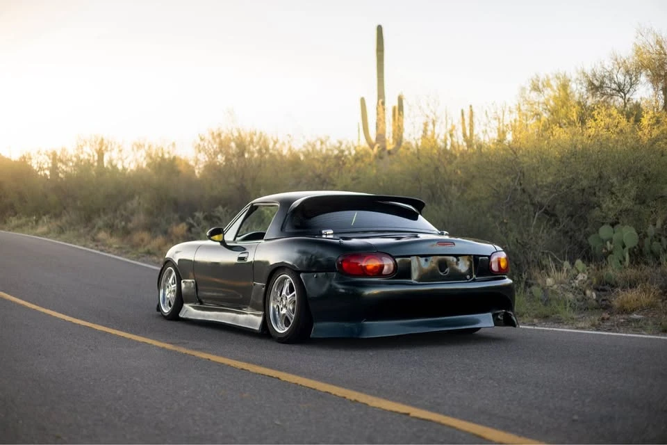 1999 Mazda NB MX-5 Miata - Image 5 of 13
