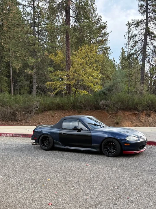 1999 Mazda NB MX-5 Miata - Image 6 of 8