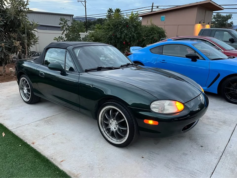 1999 Mazda NB MX-5 Miata - Image 5 of 10