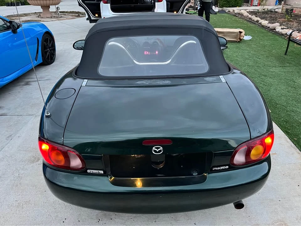 1999 Mazda NB MX-5 Miata - Image 2 of 10