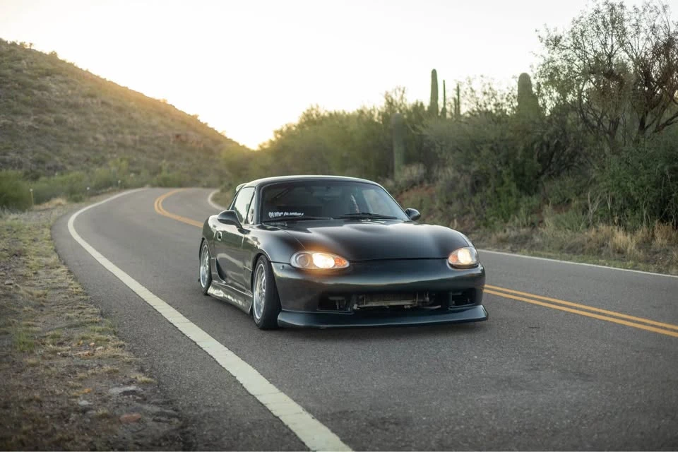 1999 Mazda NB MX-5 Miata - Image 4 of 13