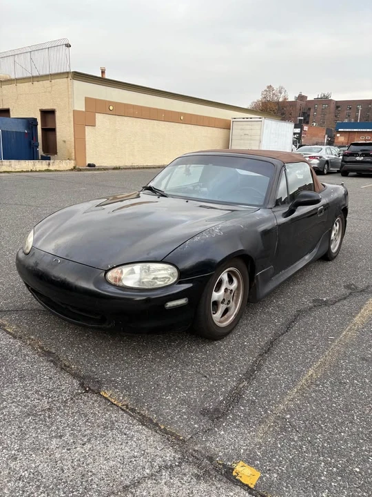 1999 Mazda NB MX-5 Miata - Image 3 of 11