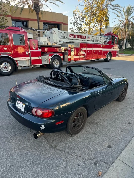 1999 Mazda NB MX-5 Miata - Image 5 of 18