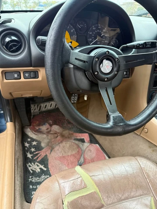 1999 Mazda NB MX-5 Miata - Image 13 of 14