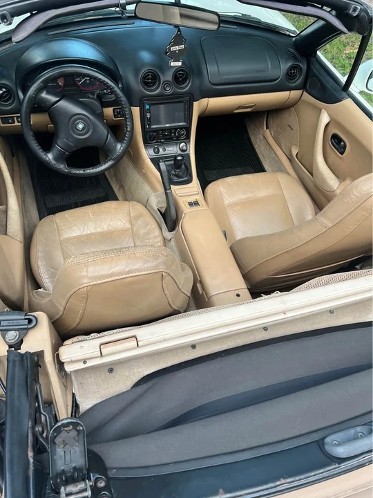 1999 Mazda NB MX-5 Miata - Image 7 of 9