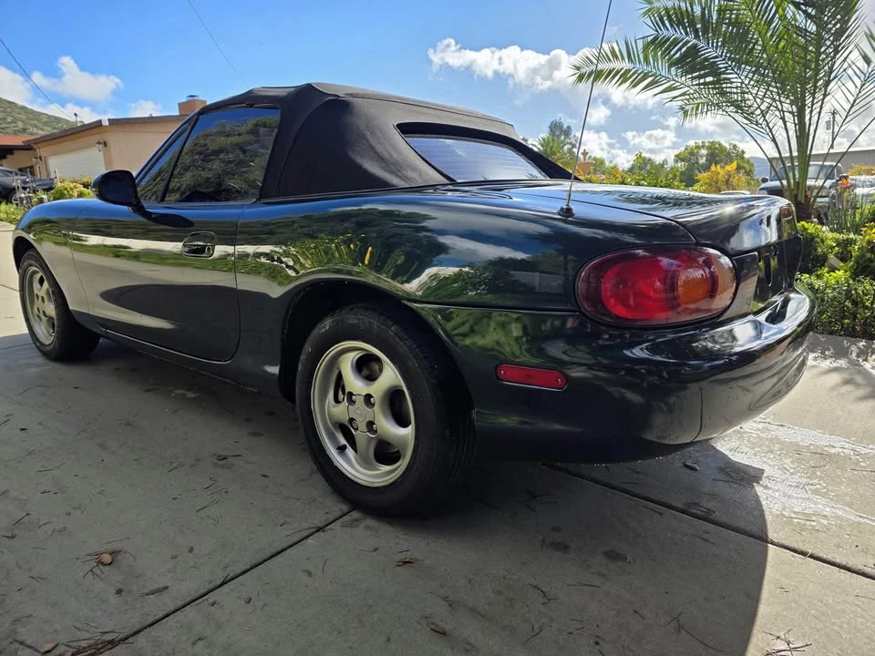 1999 Mazda NB MX-5 Miata - Image 2 of 9