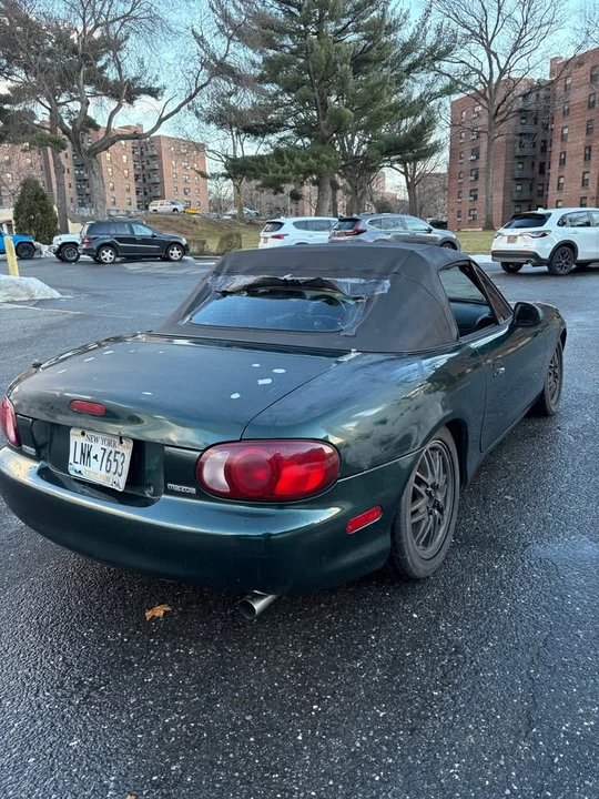 1999 Mazda NB MX-5 Miata - Image 4 of 8