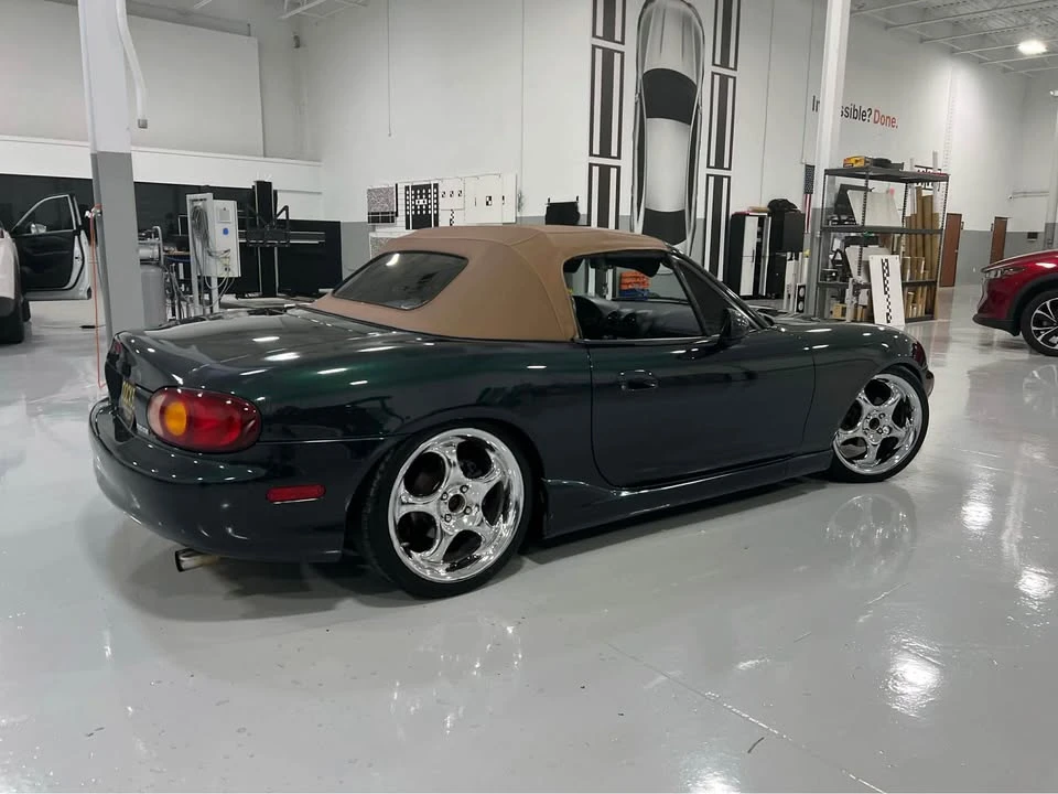 1999 Mazda NB MX-5 Miata - Image 2 of 11