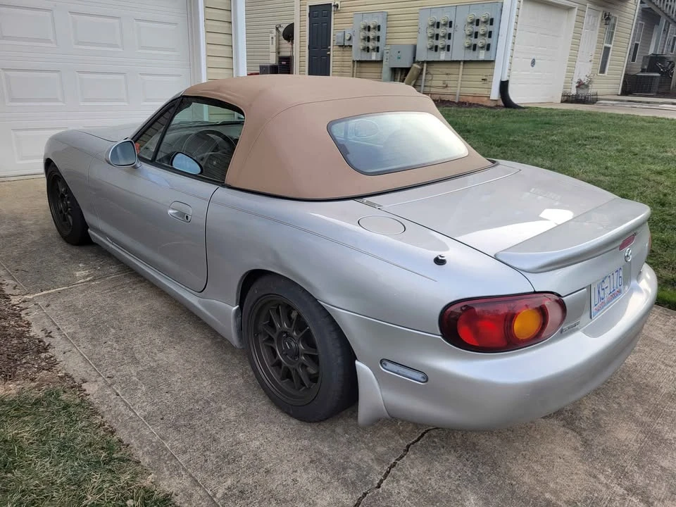 1999 Mazda NB MX-5 Miata - Image 2 of 10