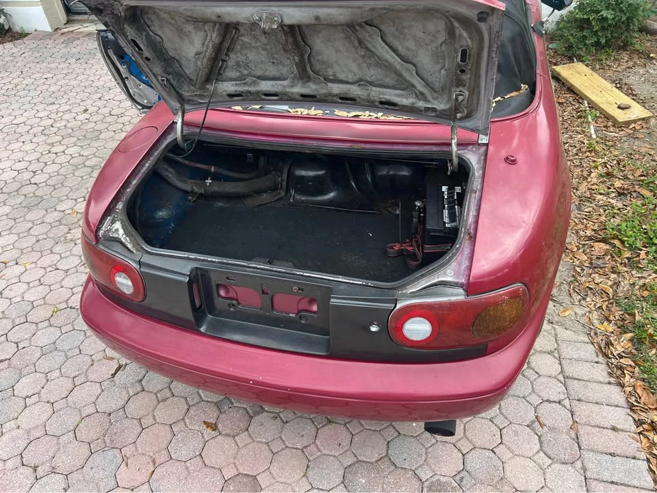 1999 Mazda NB MX-5 Miata - Image 7 of 8