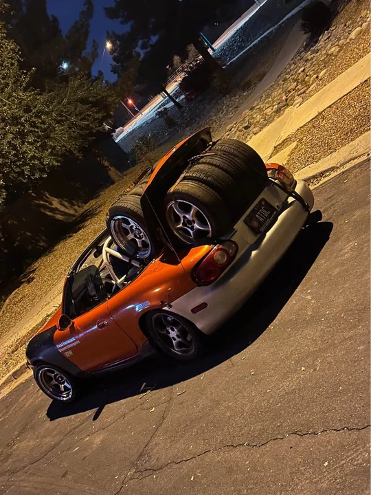 1999 Mazda NB MX-5 Miata - Image 5 of 20