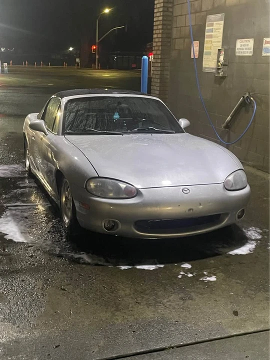 1999 Mazda NB MX-5 Miata - Image 4 of 6
