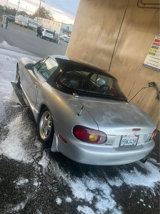 1999 Mazda NB MX-5 Miata - Image 3 of 6