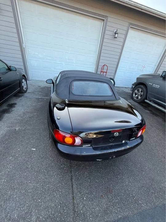 1999 Mazda NB MX-5 Miata - Image 12 of 14