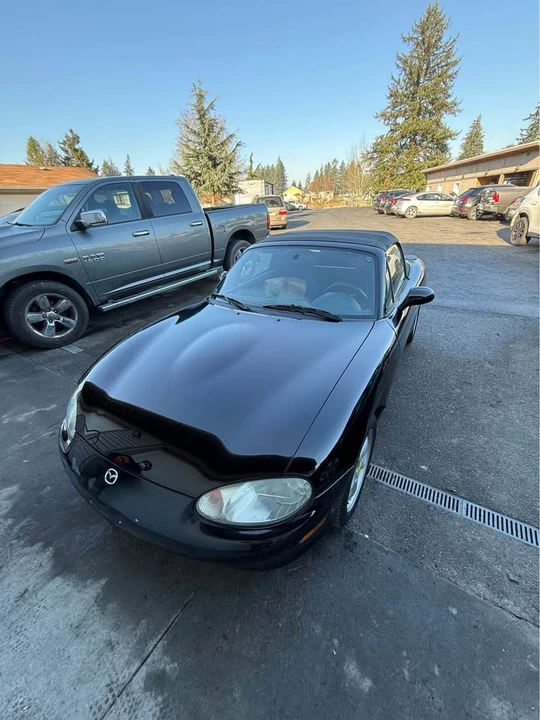 1999 Mazda NB MX-5 Miata - Image 11 of 14