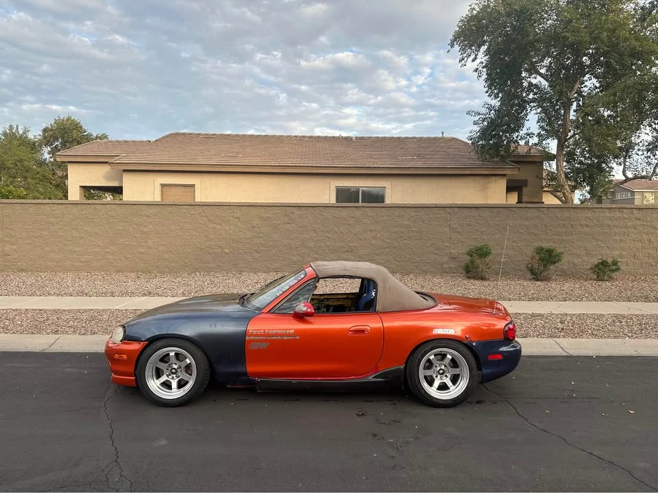 1999 Mazda NB MX-5 Miata - Image 9 of 20