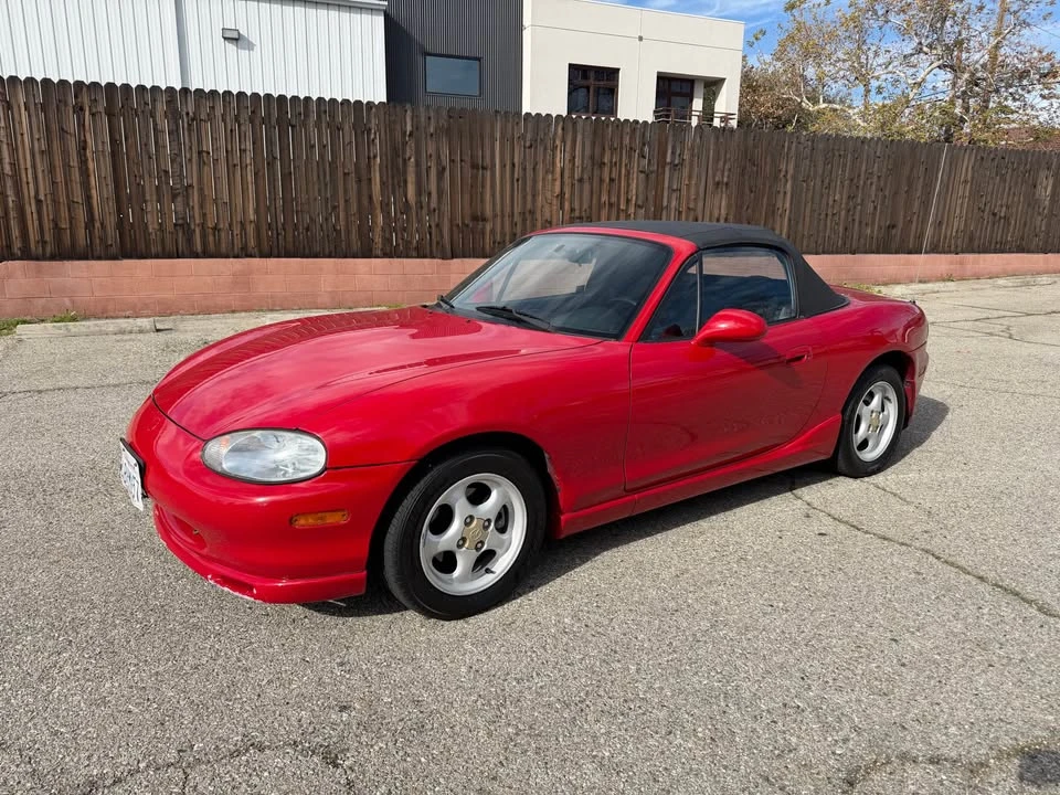 1999 Mazda NB MX-5 Miata - Image 2 of 12