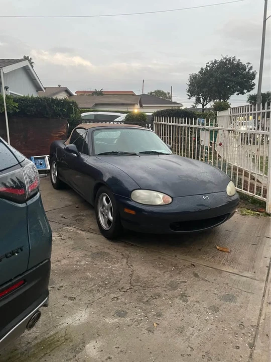 1999 Mazda NB MX-5 Miata - Image 12 of 12