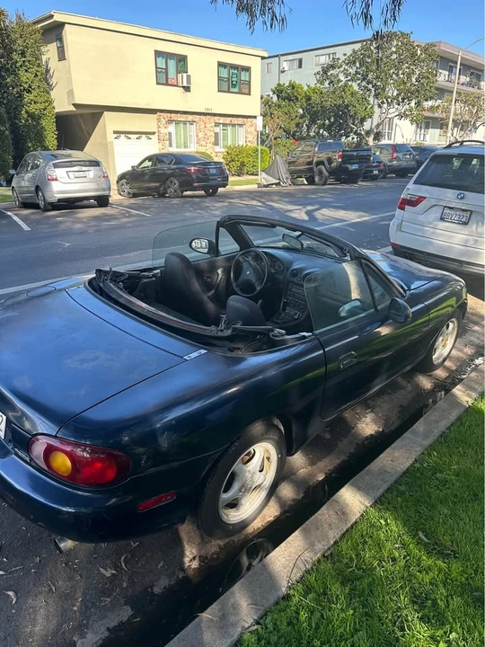 1999 Mazda NB MX-5 Miata - Image 8 of 8
