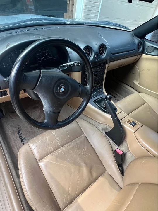 1999 Mazda NB MX-5 Miata - Image 4 of 8