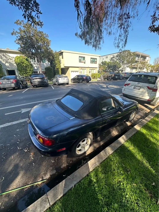 1999 Mazda NB MX-5 Miata - Image 2 of 8