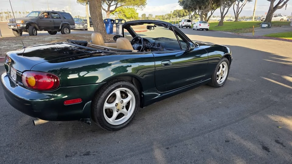 1999 Mazda NB MX-5 Miata - Image 19 of 20