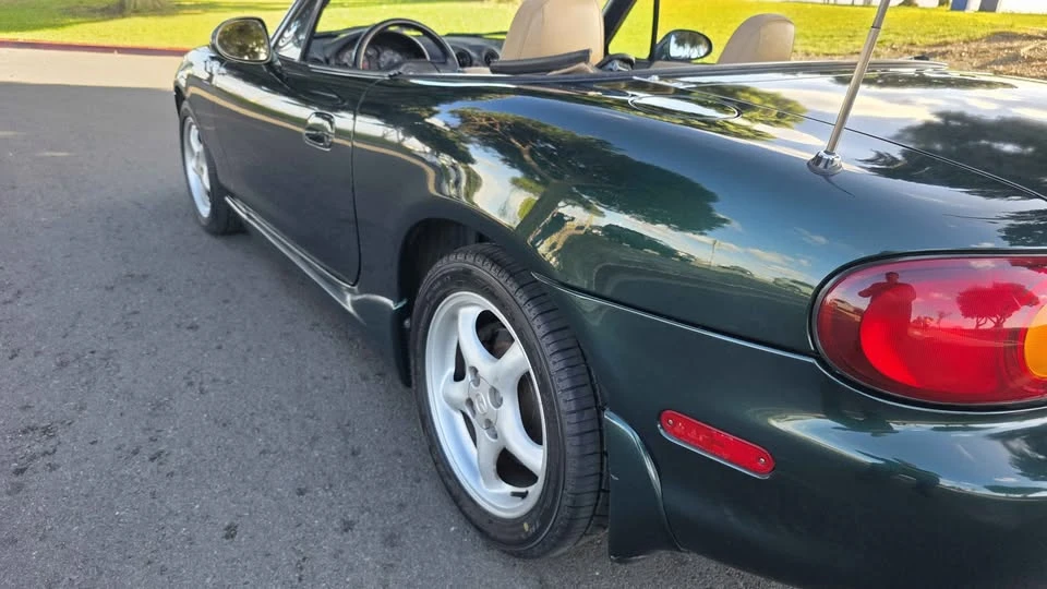 1999 Mazda NB MX-5 Miata - Image 4 of 20