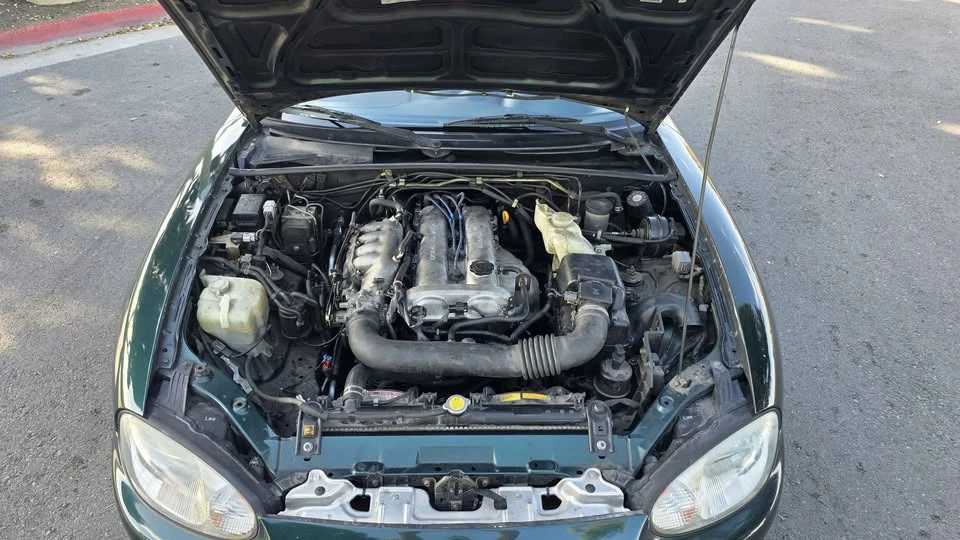 1999 Mazda NB MX-5 Miata - Image 16 of 20
