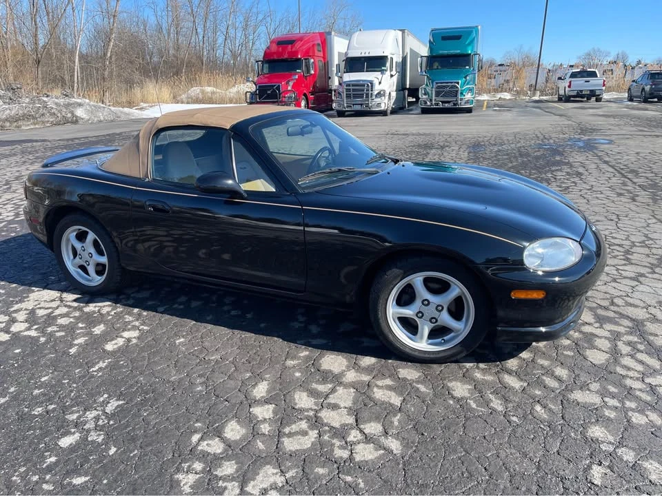 1999 Mazda NB MX-5 Miata - Image 4 of 14
