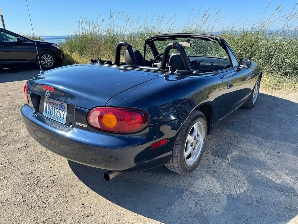 1999 Mazda NB MX-5 Miata - Image 15 of 16