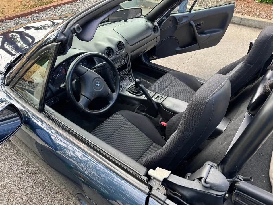 1999 Mazda NB MX-5 Miata - Image 5 of 16