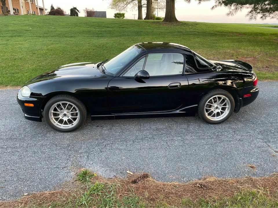 1999 Mazda NB MX-5 Miata - Image 5 of 12